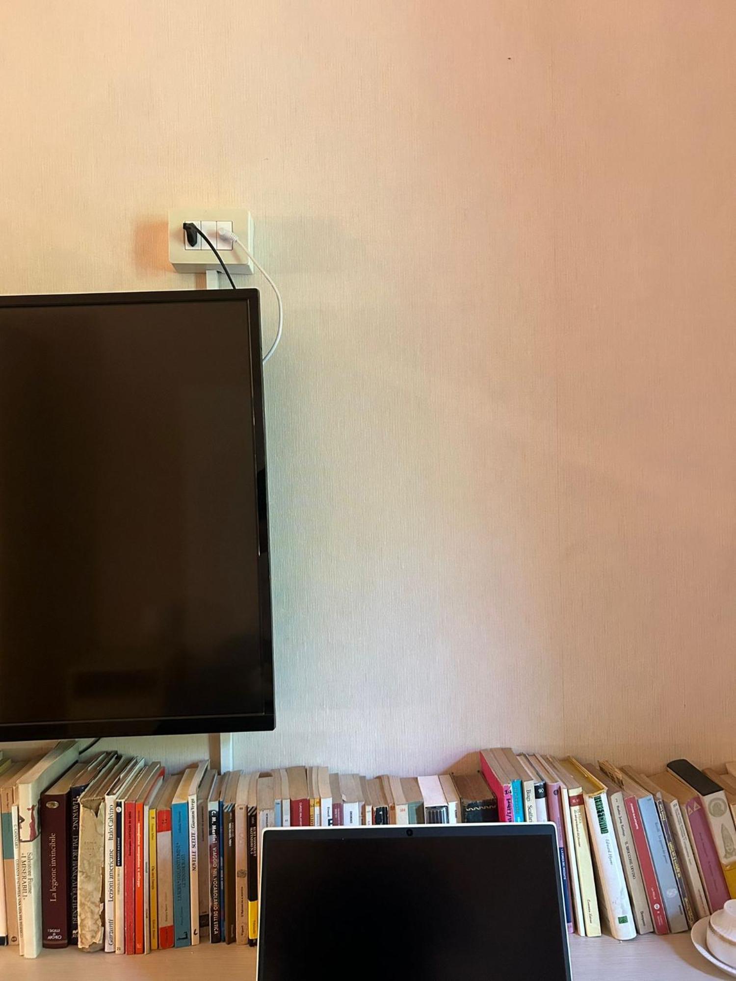 Bed And Books Bed and Breakfast CTA Exteriör bild