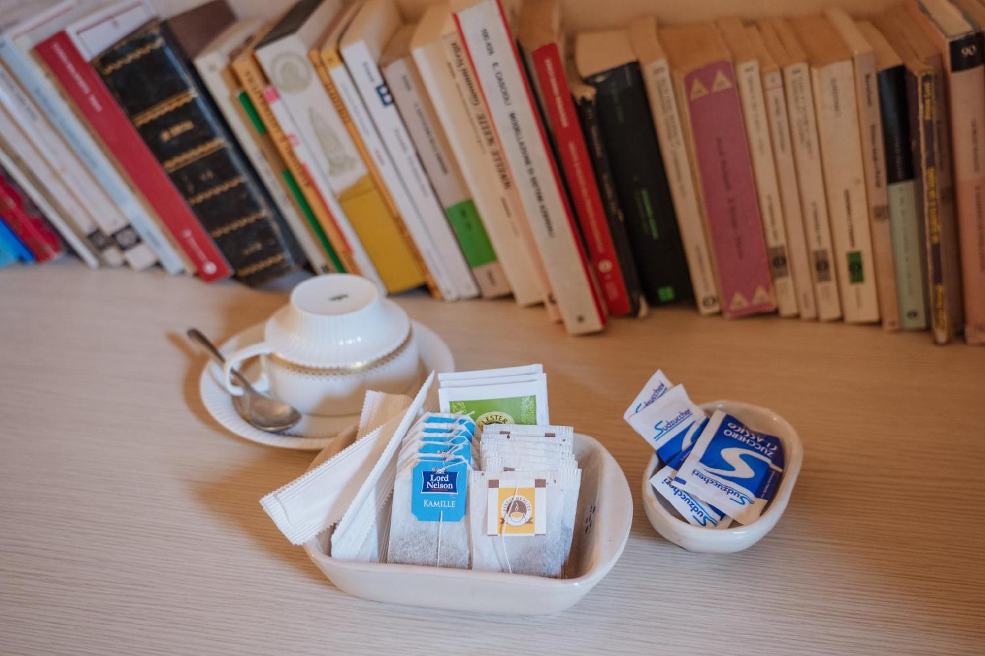Bed And Books Bed and Breakfast CTA Exteriör bild